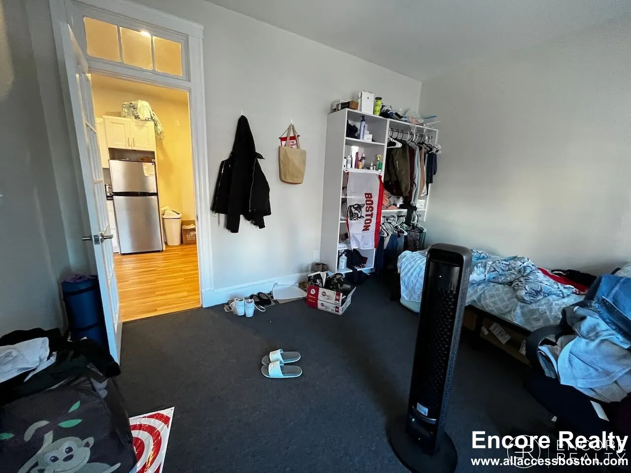 833 Beacon St, Fenway