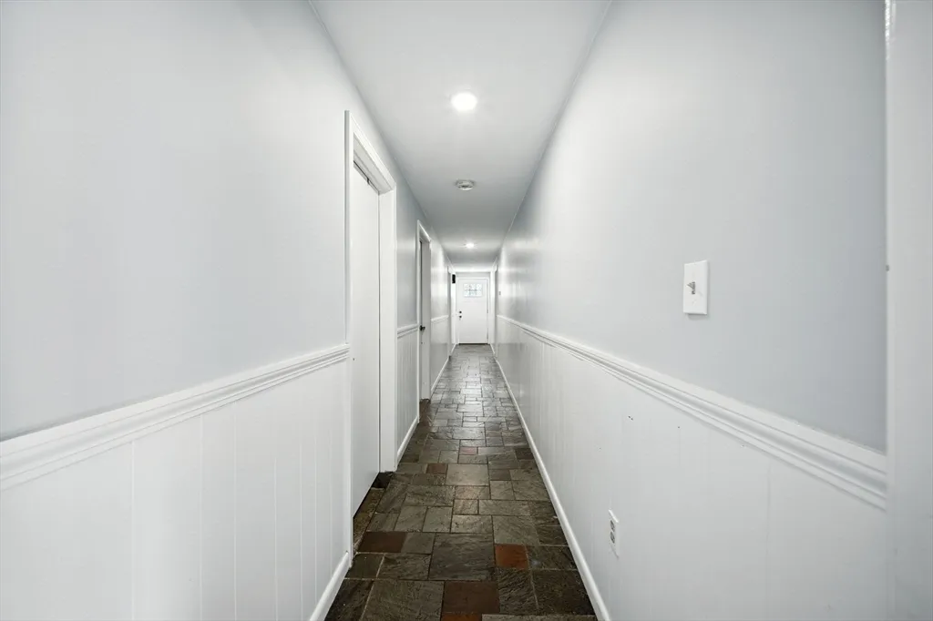 57 Newbury St, Teele Square