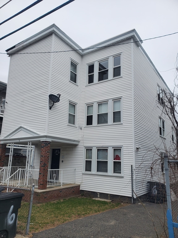 6 Boyd St, Dorchester