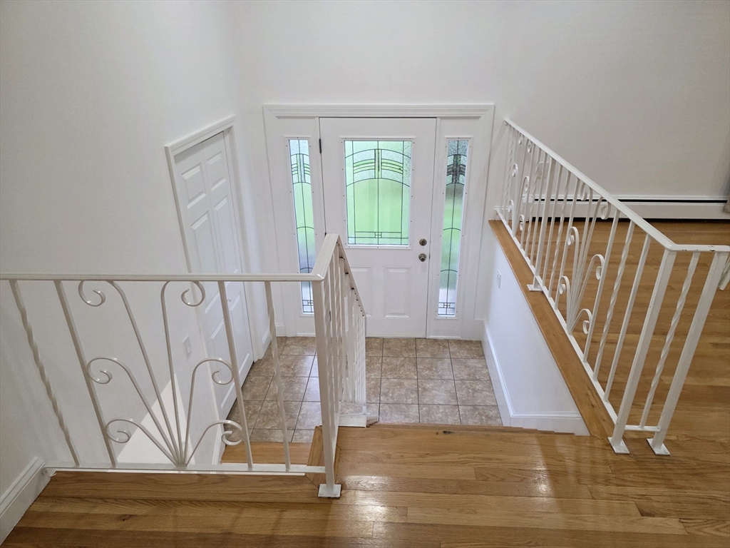 4 Hickey Dr, Framingham