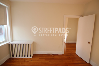 33 Lancaster Ter, Corey Hill