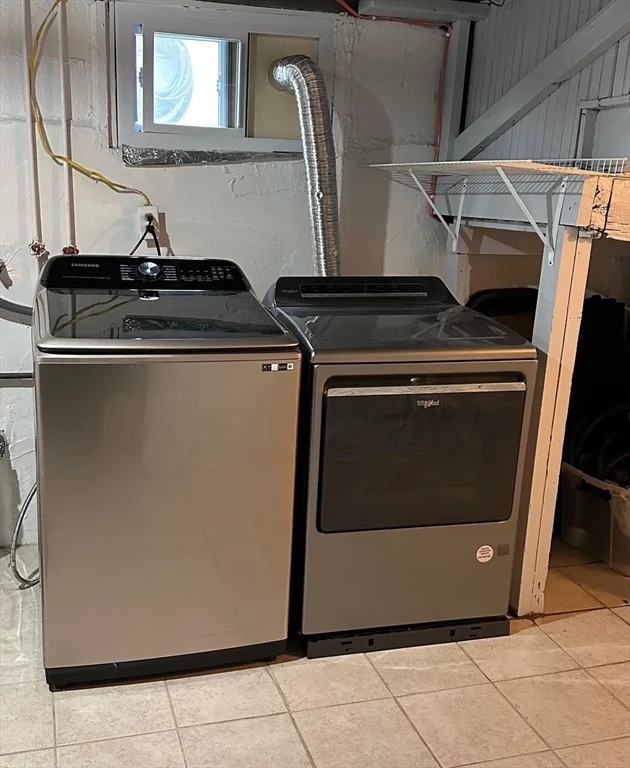 5 Oxford Park, Revere