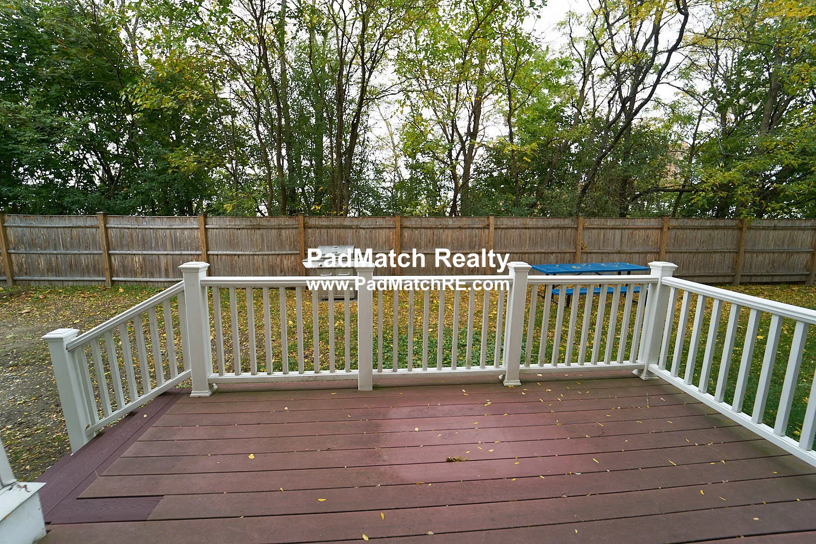 87 New St, Neighborhood Nine