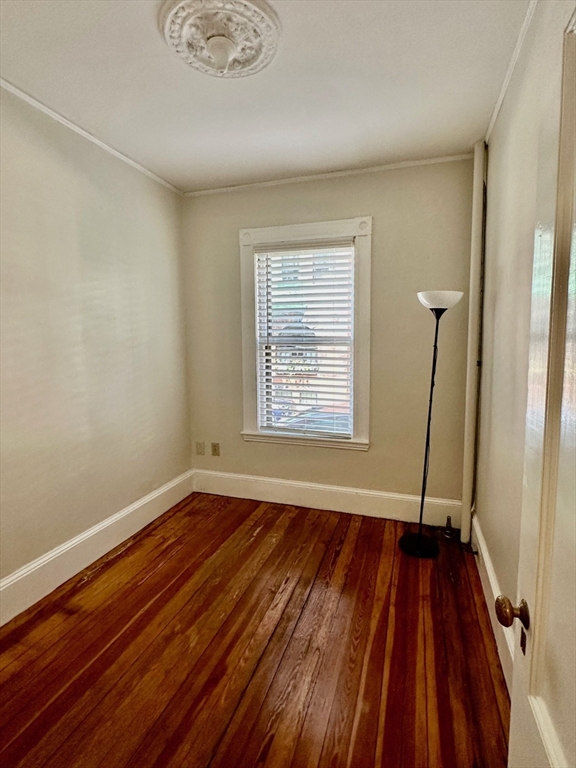 61 Monument Ave, Charlestown