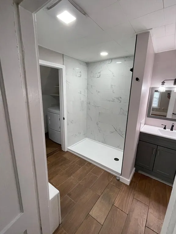 401 S Beech, Manchester