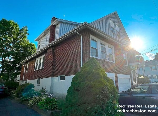 12 Homer St, Watertown