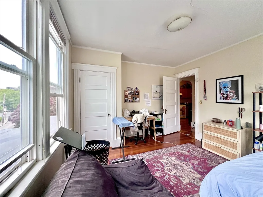 148 Strathmore Rd, Brighton