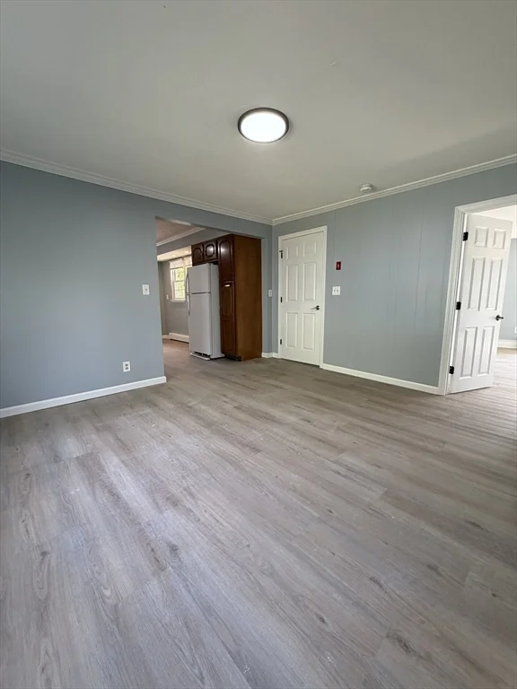 326 N Main St, North Brookfield