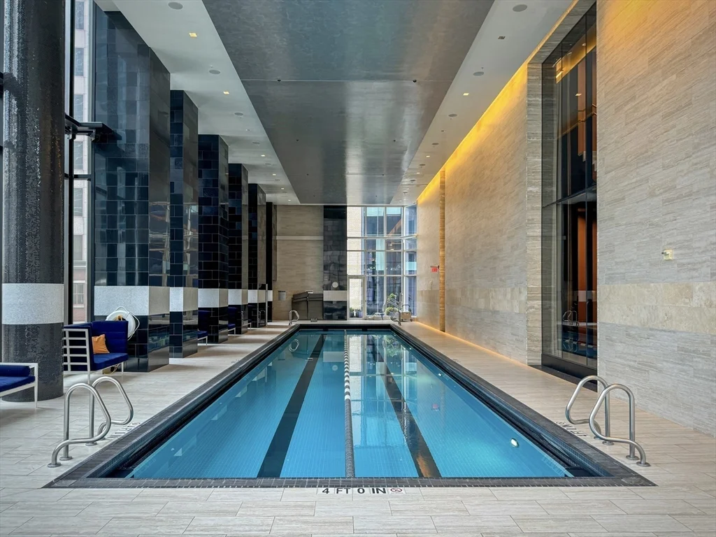 1 Franklin St, Midtown