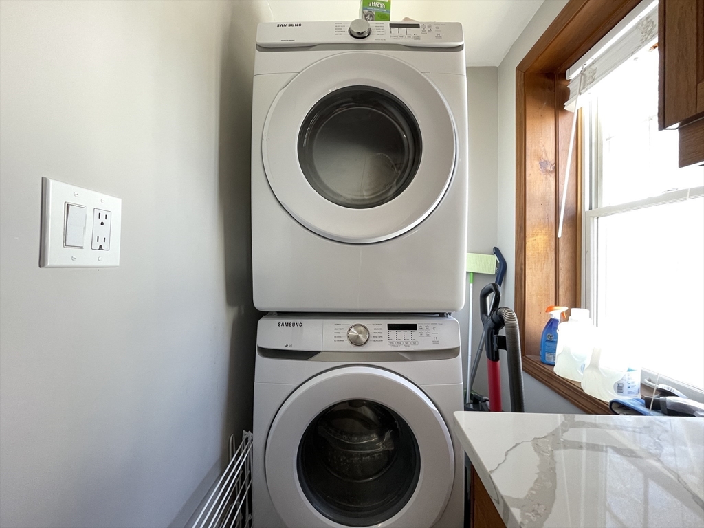 24-26 Kirk St, Winchester