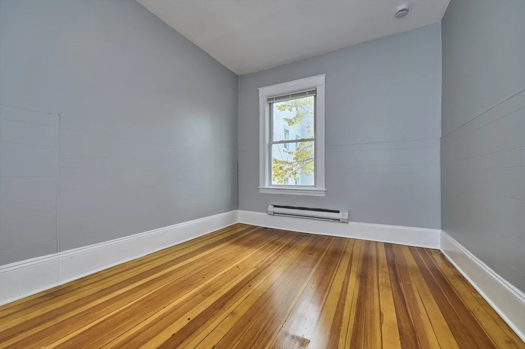 41 Salem St, Salem