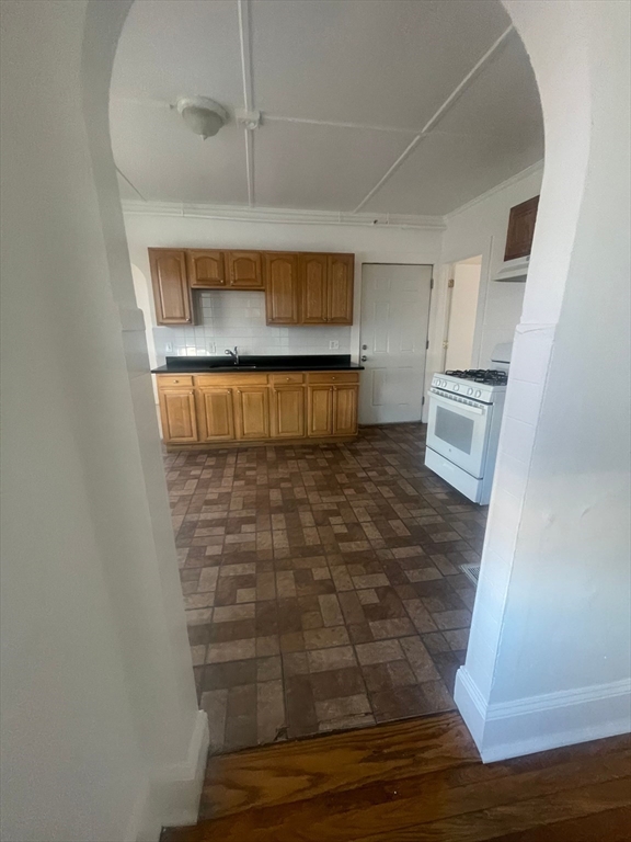 135 Chestnut St, Lynn