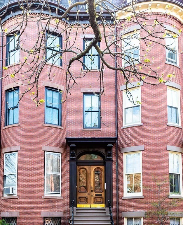 42 Rutland Sq, South End