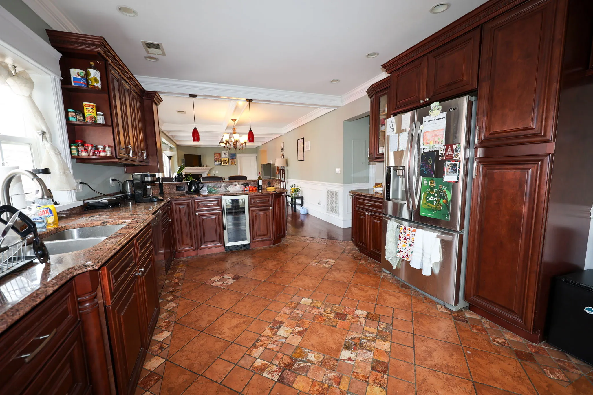 127 Nonantum St, Oak Square