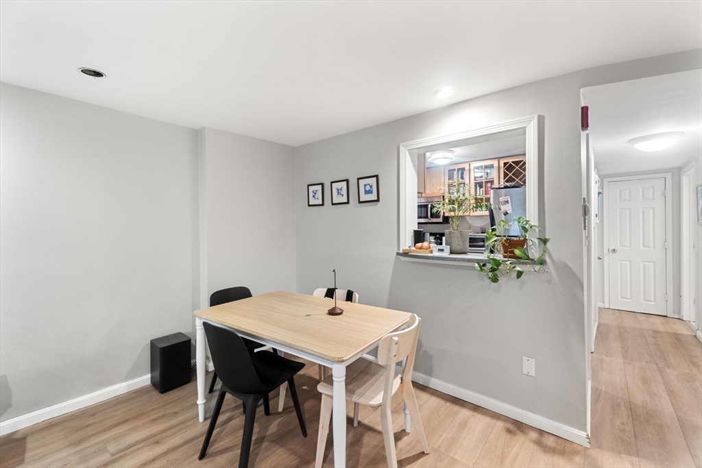 81 Waltham St, Boston