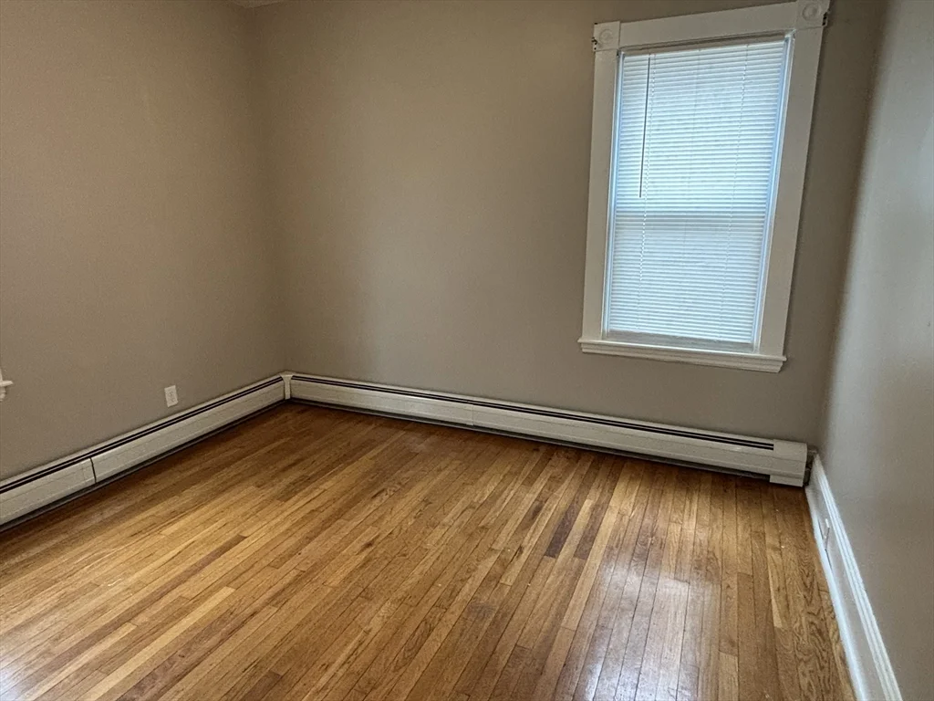 179 Tremont St, New Bedford