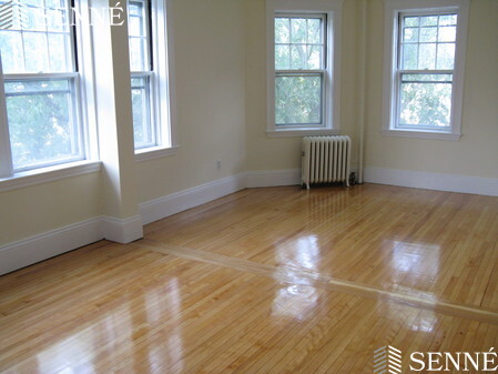 44 Langdon St, Neighborhood Nine