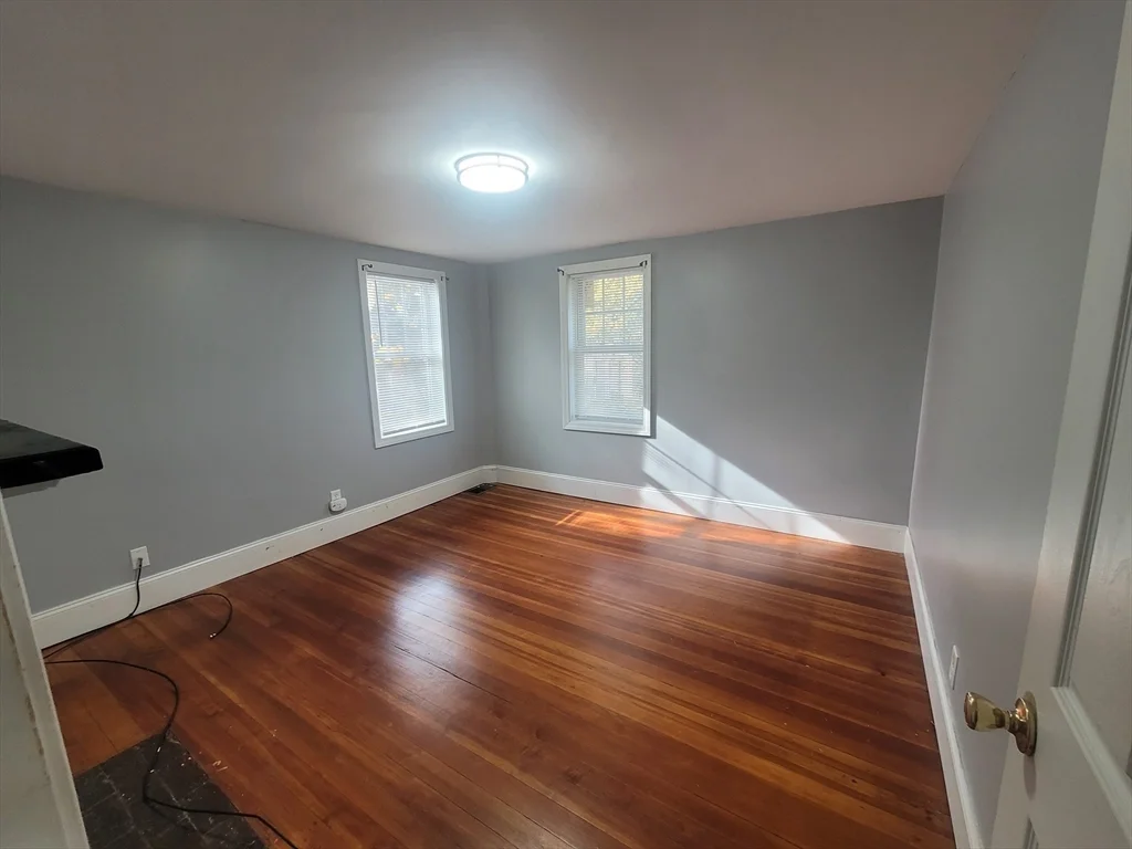 237 Colburn St, Dedham