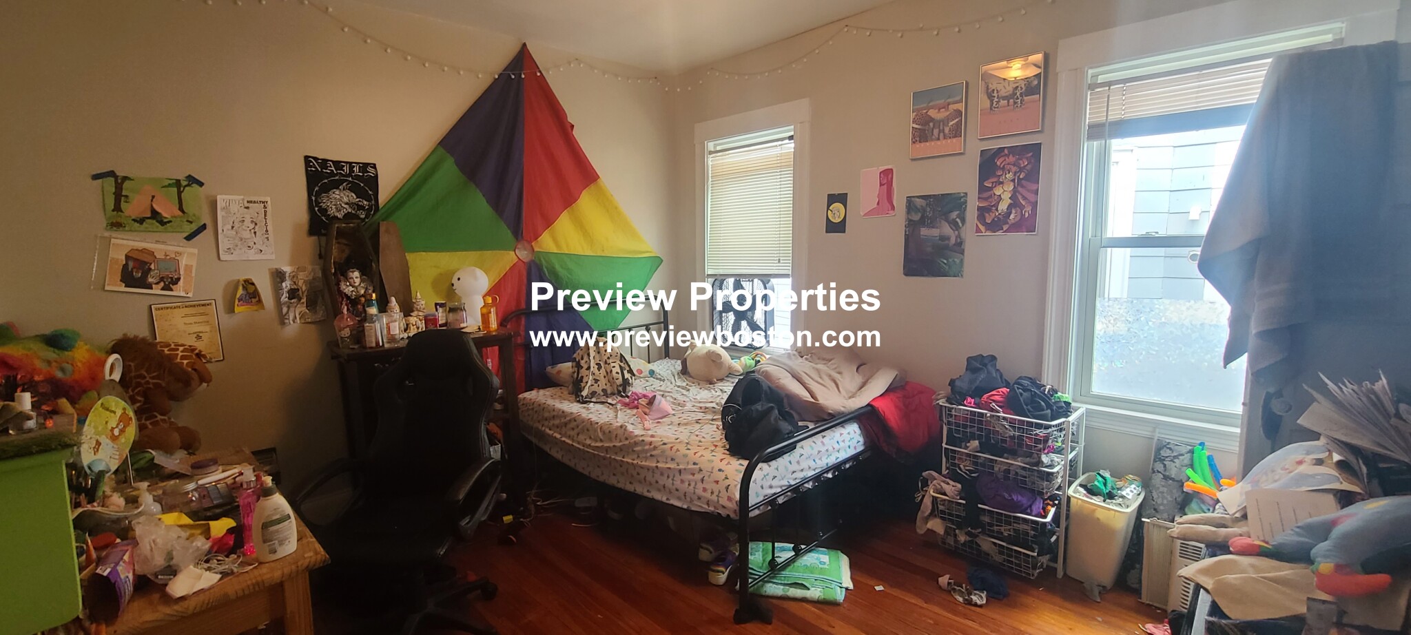 348 Faneuil St, Oak Square