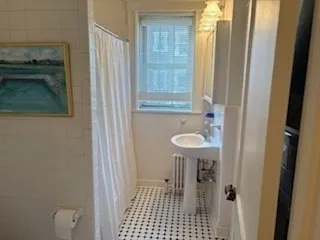 3 Concord Ave, Neighborhood Nine