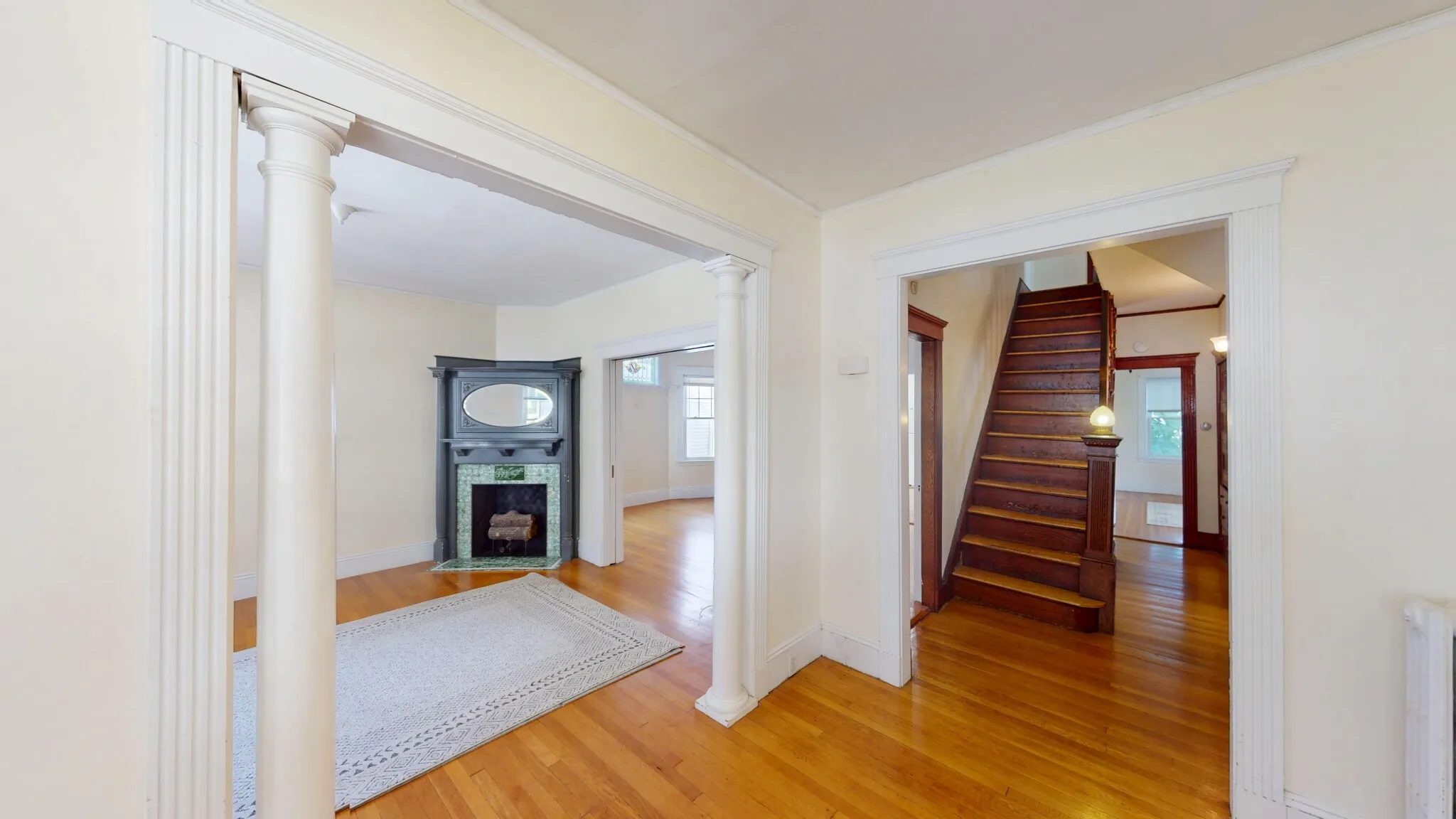 98 Westbourne Terr, Washington Square