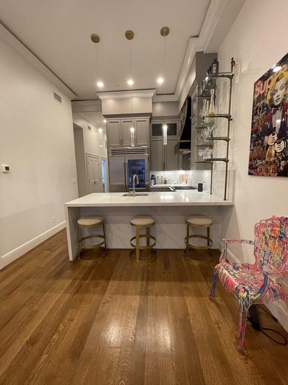 288 Commonwealth Ave, Back Bay