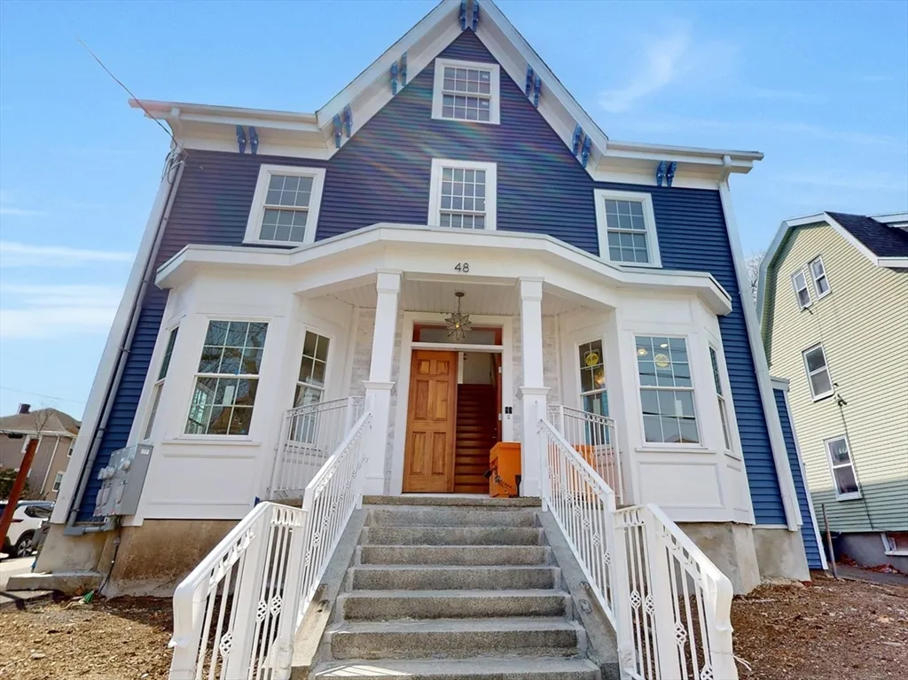 48 Rockwell St, Maplewood