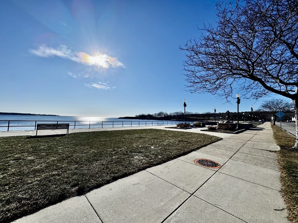 145 Essex Ave, Gloucester