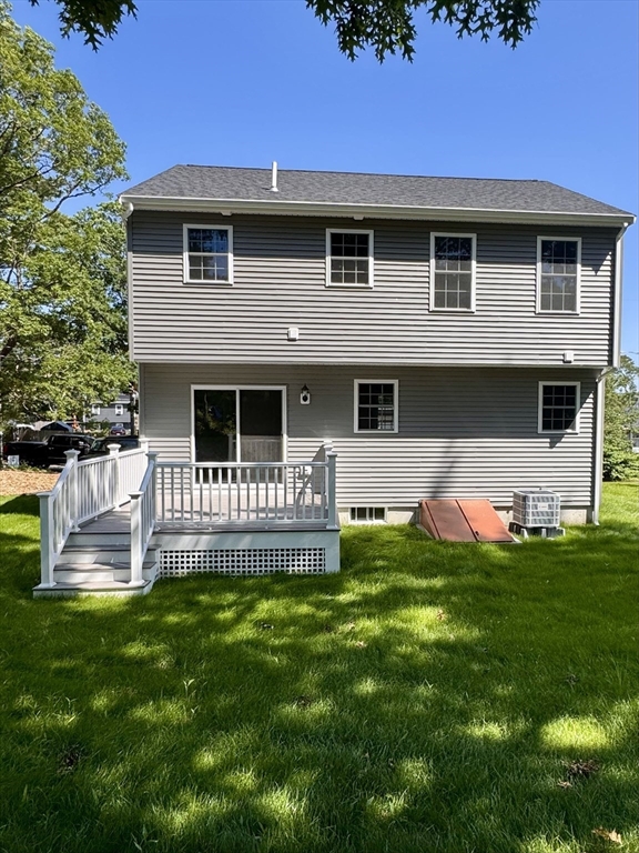 36 Restful Ln, Wareham