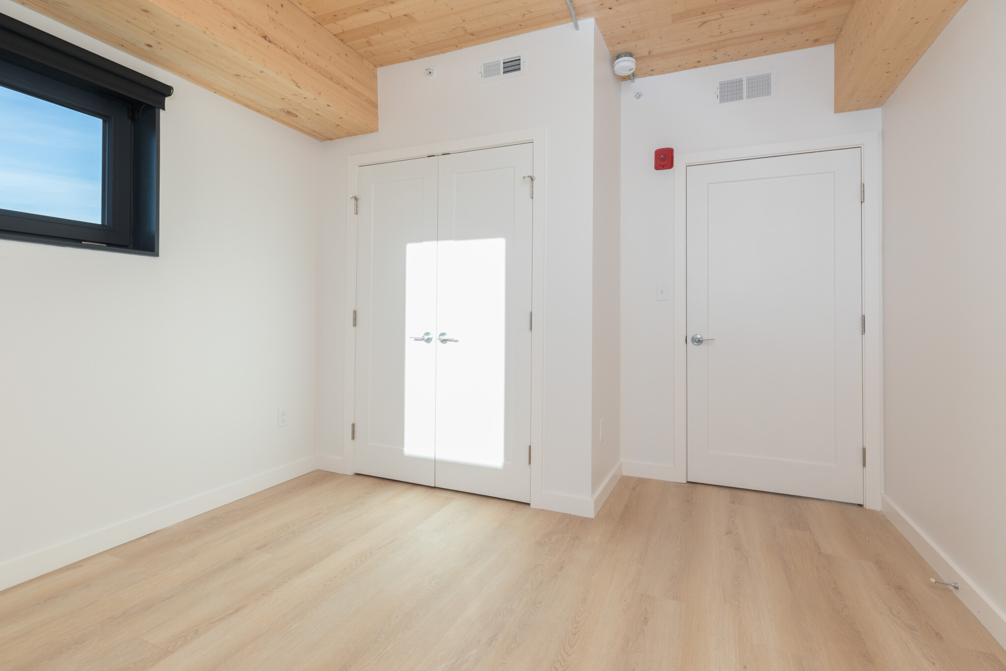 11 East Lenox St, Roxbury