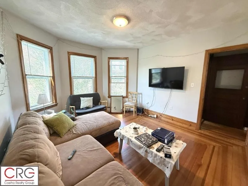 85 Beacon St, Ward Two