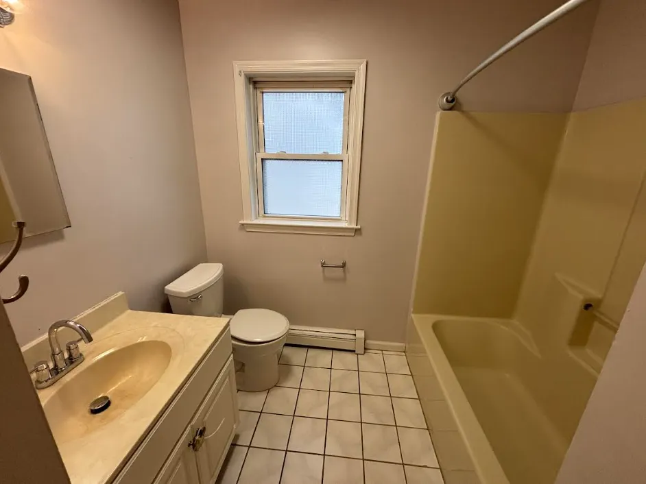 9 Irving St, West Medford