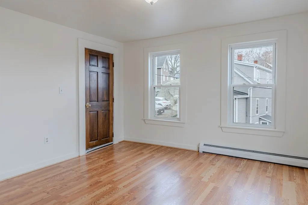 34 Perkins St, Gloucester