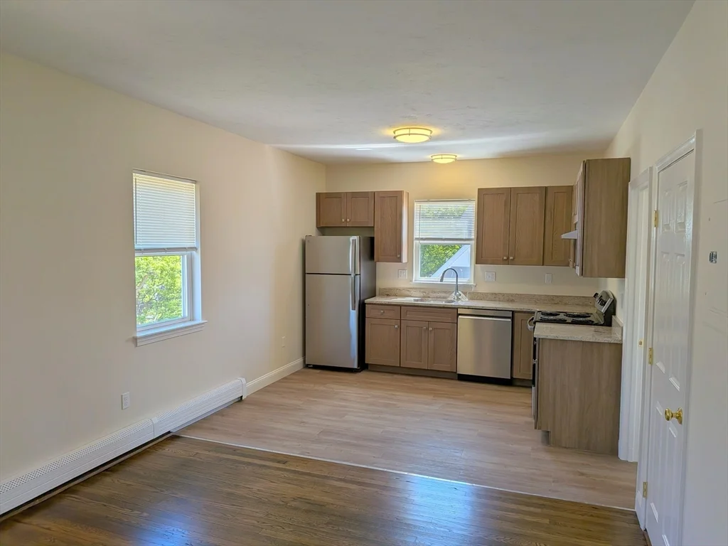 146 Pine St, Attleboro