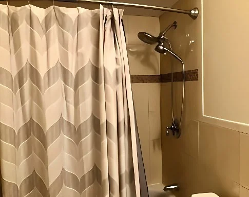 33 Pond Ave, Brookline Village