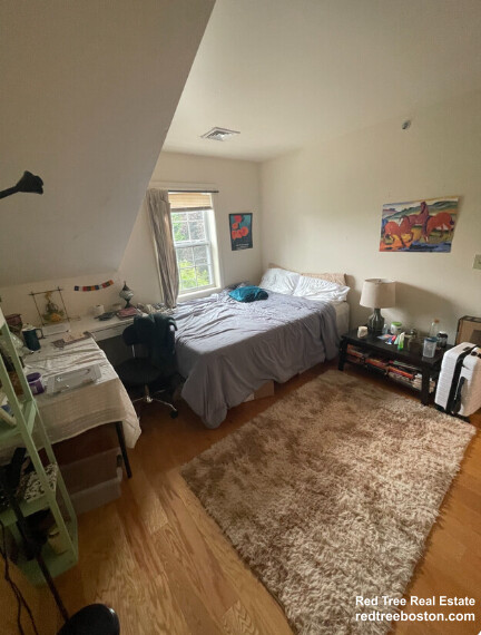 34A Raymond St, Allston