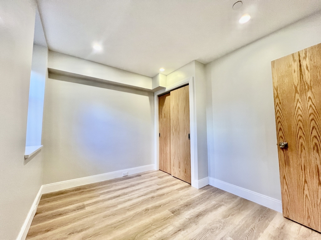 1607 Tremont St, Mission Hill