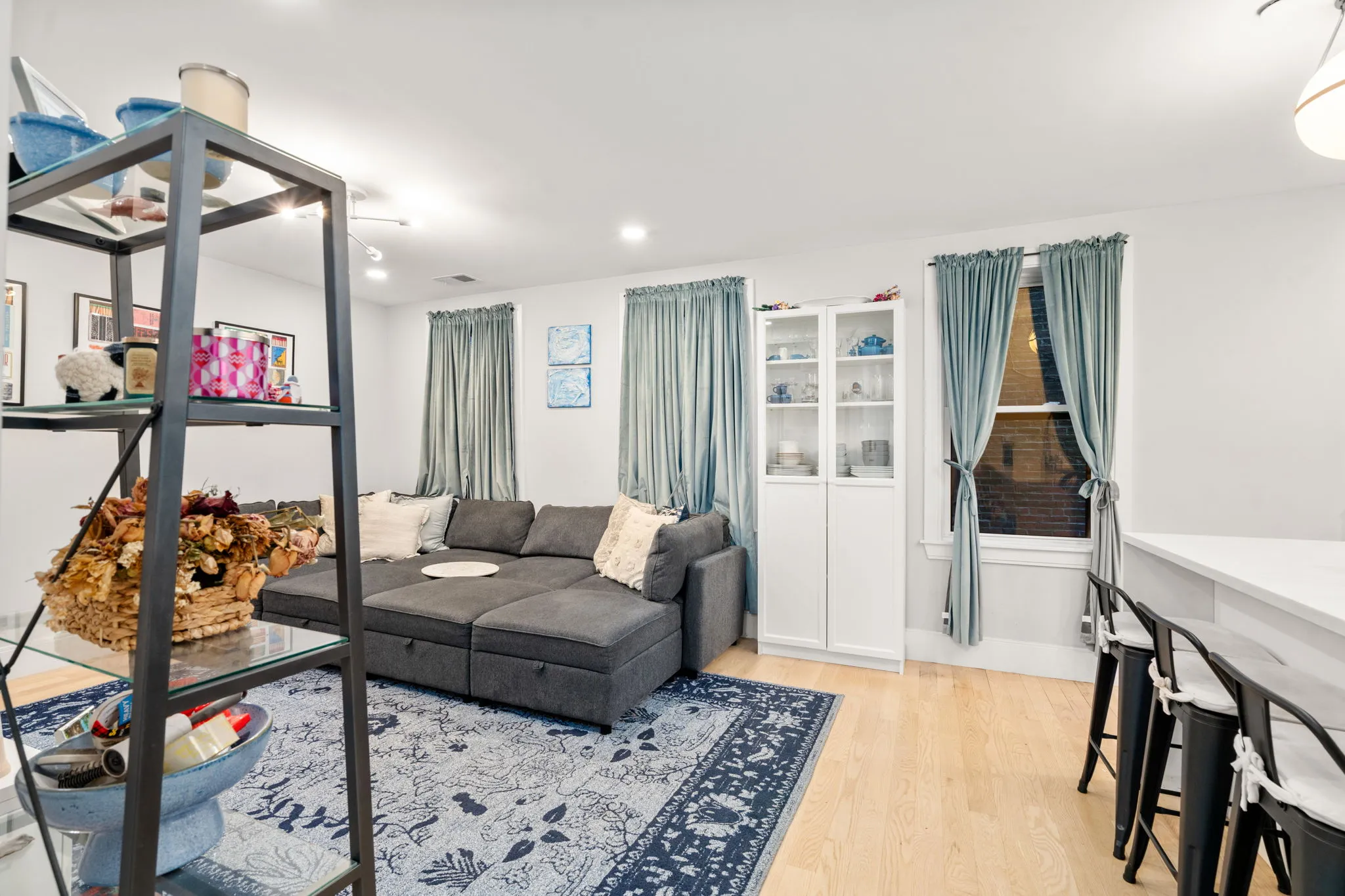 10 Lamson Ct, East Boston