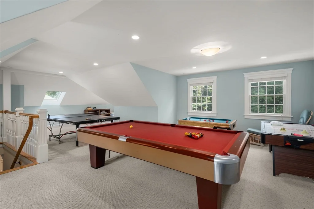 66 Forest Ave, Newton