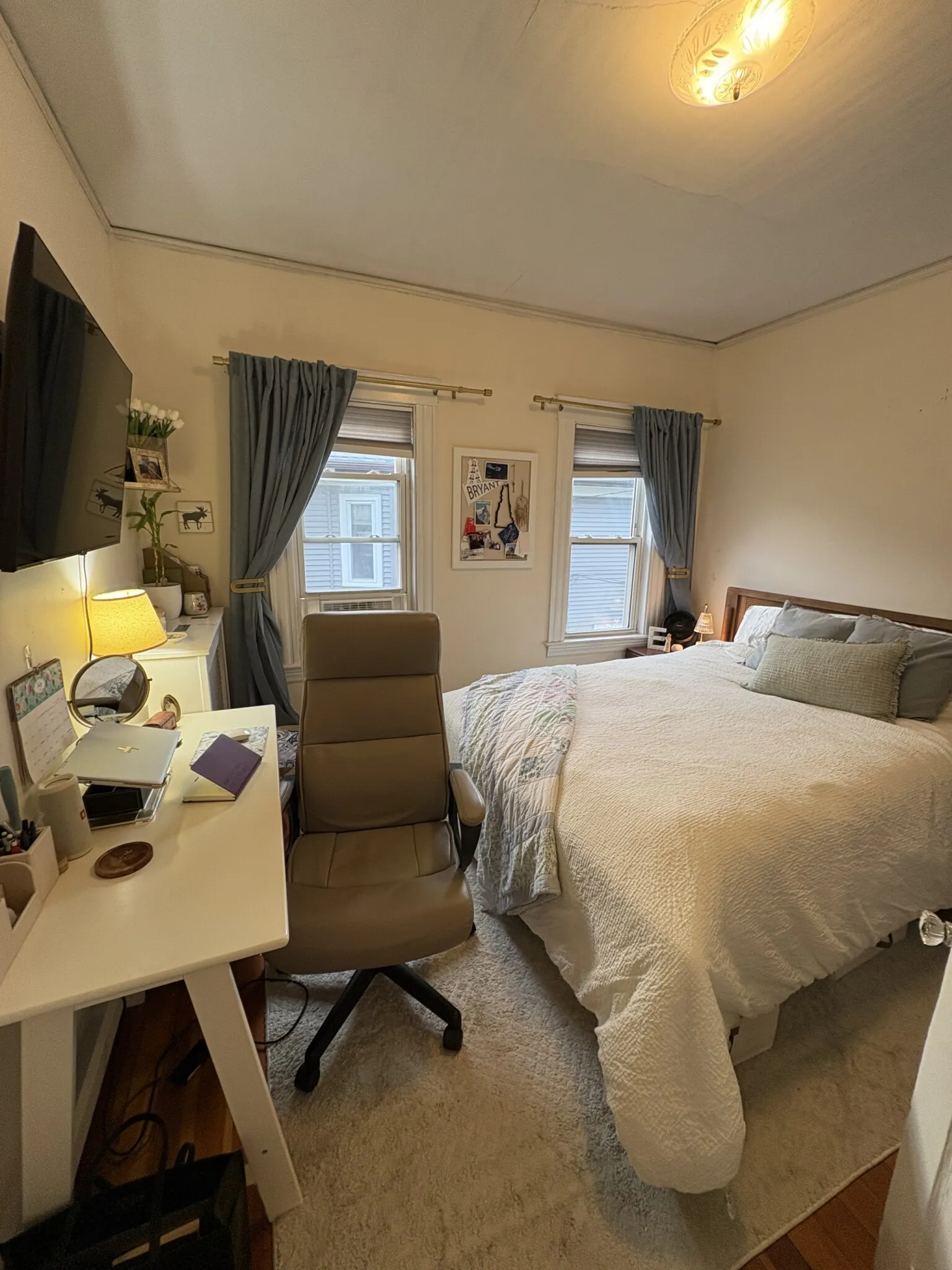 34 Sunset Rd, West Somerville