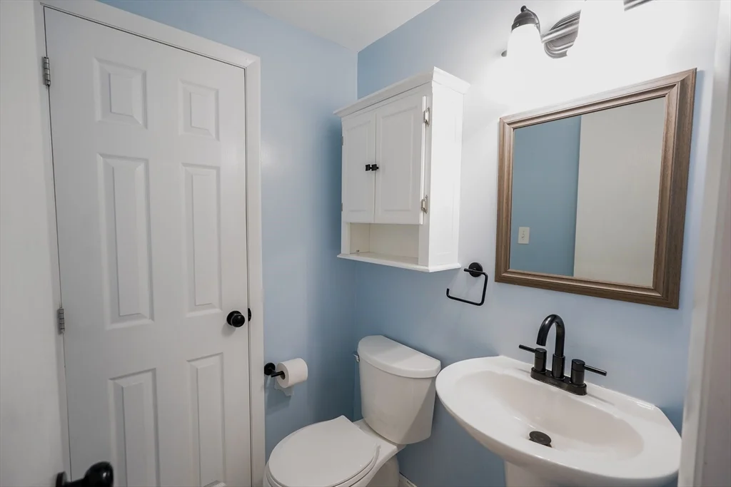 40 Spring Cove Rd, Nashua