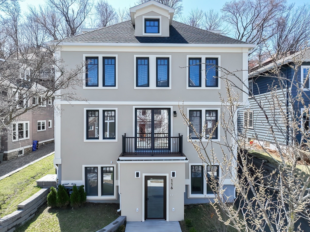 116 Columbia St, North Brookline