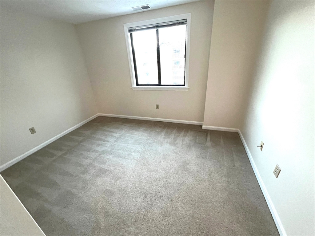 295 West Wyoming Ave, Stoneham