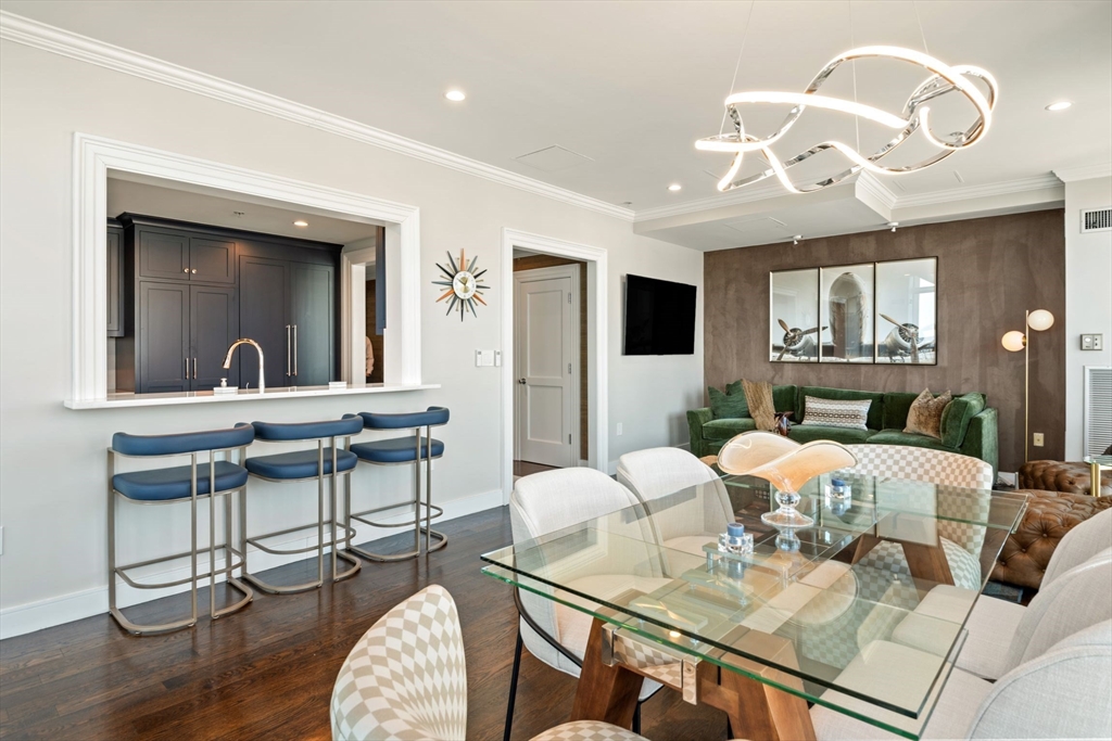 1 Nassau St, Chinatown