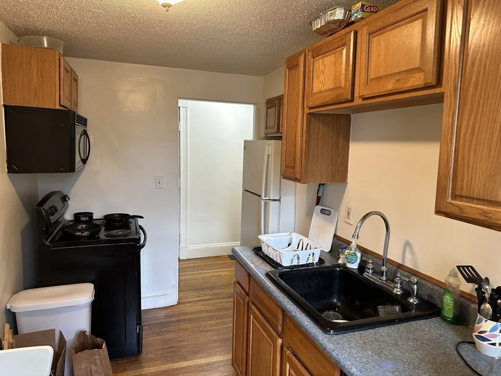 35 Tudor St, Diamond District