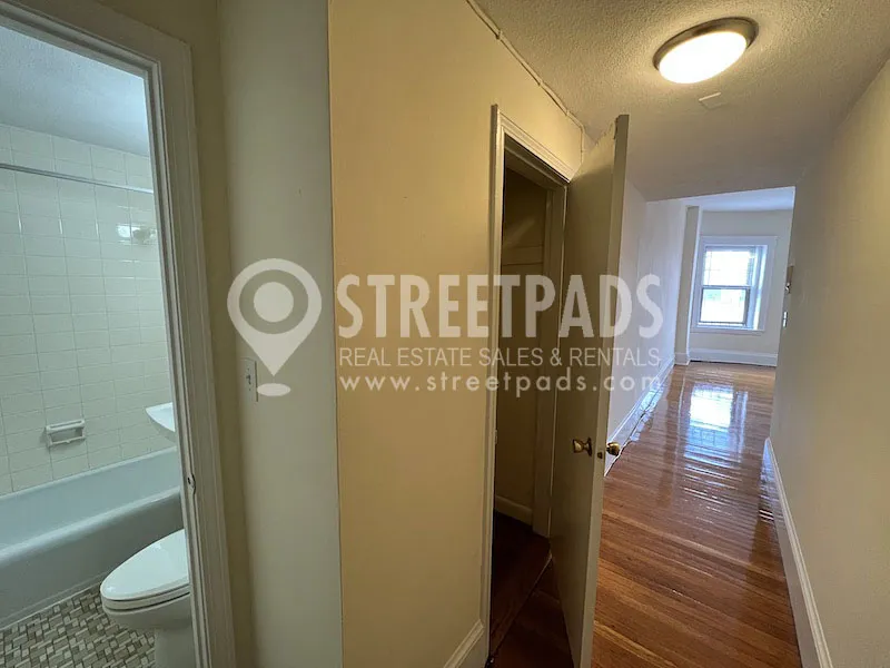 1315 Commonwealth Ave, Allston