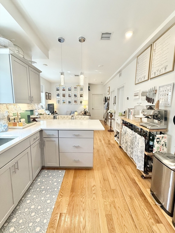 6 Beech St, Porter Square