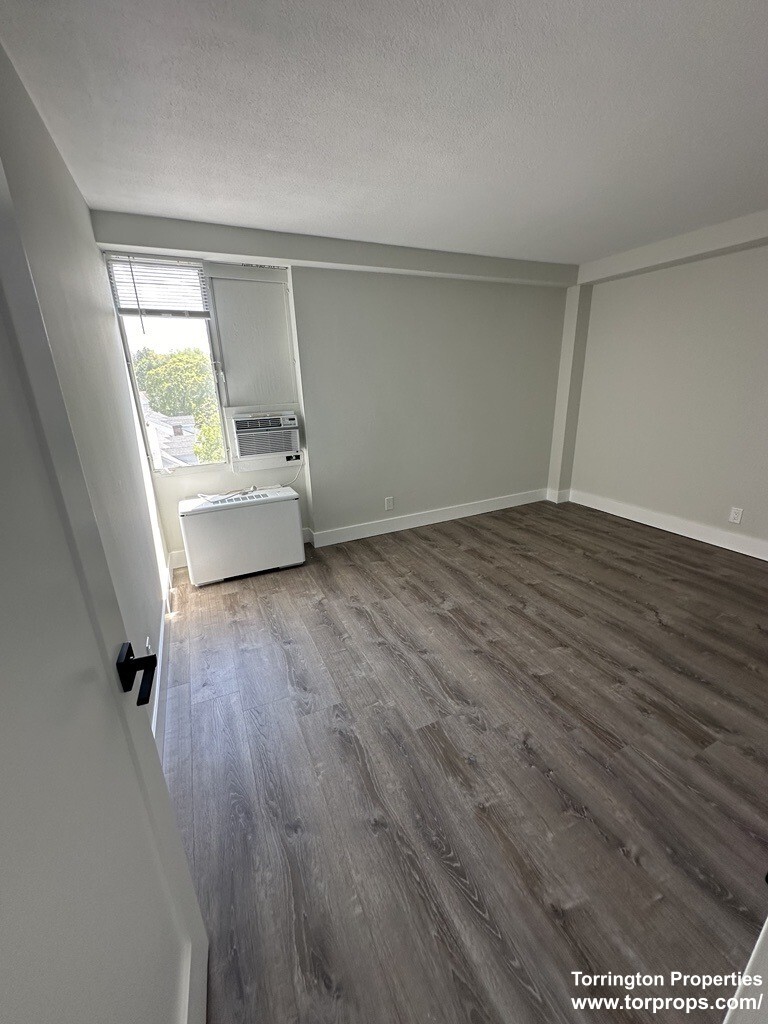 846 Massachusetts Ave, Arlington