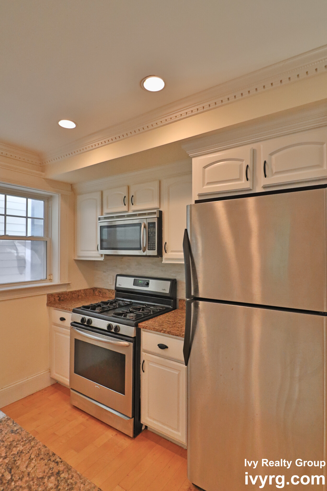 10 Mohawk St, South Boston