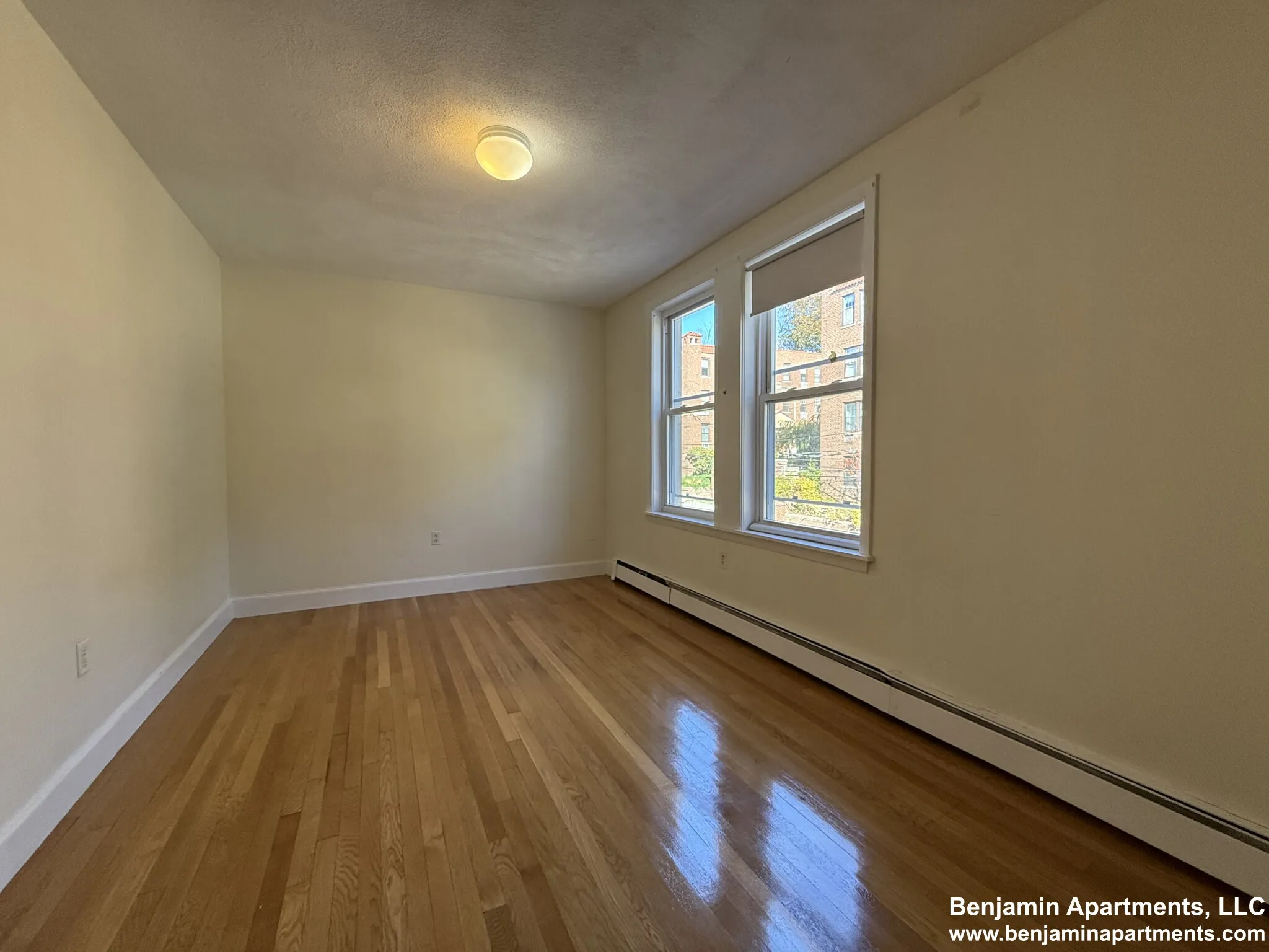 310 Tappan St, Aspinwall Hill